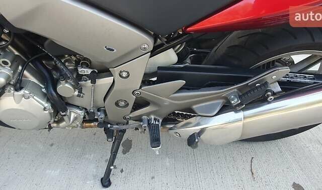 Красный Хонда CBF 1000A, объемом двигателя 1 л и пробегом 38 тыс. км за 7000 $, фото 20 на Automoto.ua