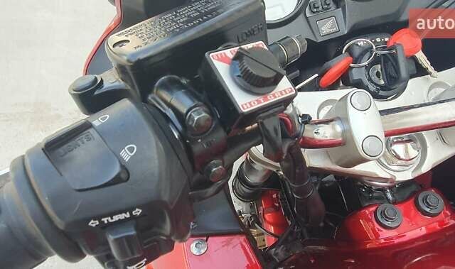 Красный Хонда CBF 1000A, объемом двигателя 1 л и пробегом 38 тыс. км за 7000 $, фото 18 на Automoto.ua