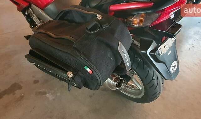 Красный Хонда CBF 1000A, объемом двигателя 1 л и пробегом 38 тыс. км за 7000 $, фото 9 на Automoto.ua