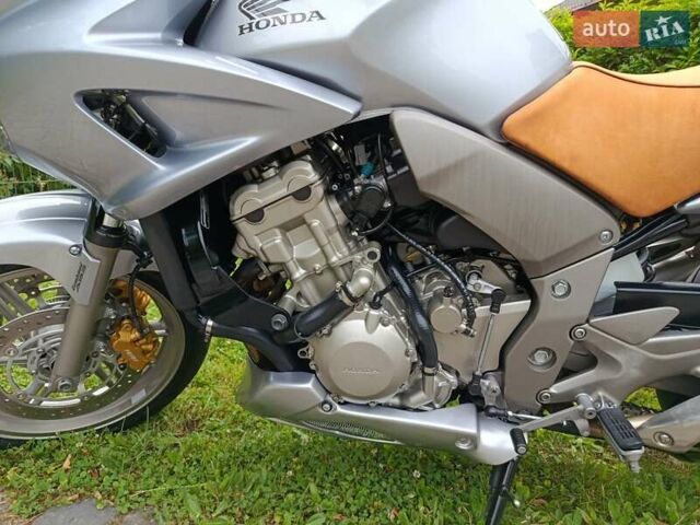 Хонда CBF 1000A, объемом двигателя 1 л и пробегом 44 тыс. км за 5900 $, фото 19 на Automoto.ua