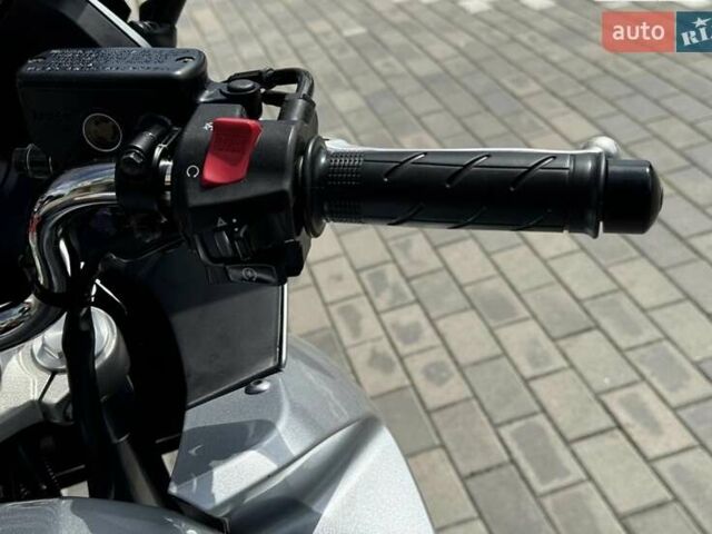 Серый Хонда CBF 1000A, объемом двигателя 1 л и пробегом 30 тыс. км за 7000 $, фото 5 на Automoto.ua