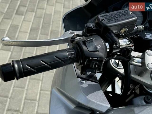 Серый Хонда CBF 1000A, объемом двигателя 1 л и пробегом 30 тыс. км за 7000 $, фото 6 на Automoto.ua