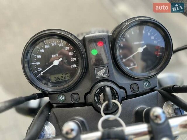 Черный Хонда CBF 600N, объемом двигателя 0.6 л и пробегом 34 тыс. км за 5400 $, фото 7 на Automoto.ua