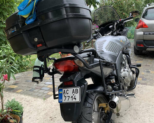 Хонда CBF 600N, объемом двигателя 0 л и пробегом 60 тыс. км за 5500 $, фото 6 на Automoto.ua