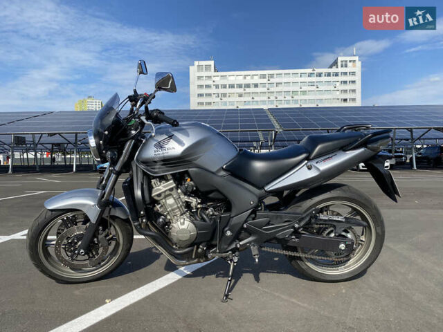 Сірий Хонда CBF 600N, об'ємом двигуна 0.6 л та пробігом 27 тис. км за 5000 $, фото 2 на Automoto.ua