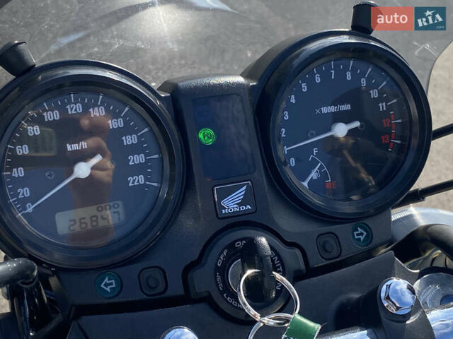 Сірий Хонда CBF 600N, об'ємом двигуна 0.6 л та пробігом 27 тис. км за 5000 $, фото 3 на Automoto.ua