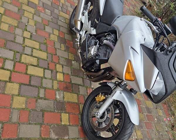 Серый Хонда CBF 600N, объемом двигателя 0.6 л и пробегом 43 тыс. км за 4500 $, фото 6 на Automoto.ua