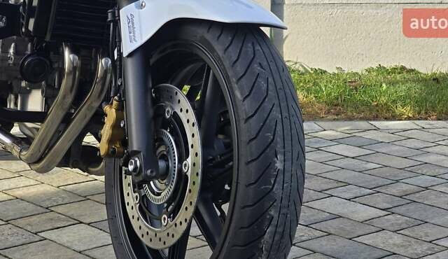 Белый Хонда CBF 600NА, объемом двигателя 0.6 л и пробегом 29 тыс. км за 5650 $, фото 32 на Automoto.ua