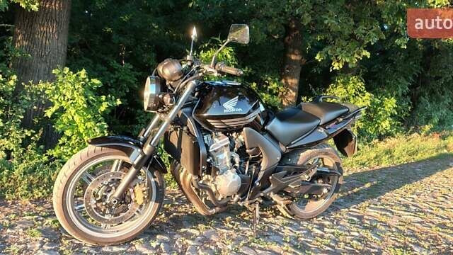 Черный Хонда CBF 600NА, объемом двигателя 0.6 л и пробегом 29 тыс. км за 5300 $, фото 6 на Automoto.ua