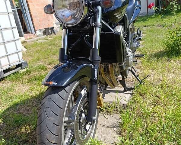 Черный Хонда CBF 600NА, объемом двигателя 0.6 л и пробегом 29 тыс. км за 5300 $, фото 17 на Automoto.ua