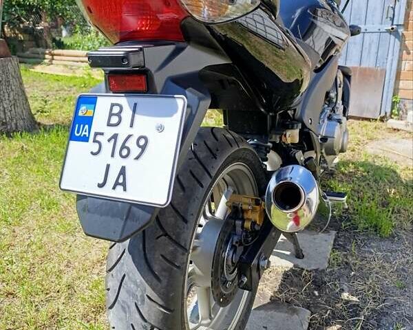 Черный Хонда CBF 600NА, объемом двигателя 0.6 л и пробегом 29 тыс. км за 5300 $, фото 8 на Automoto.ua