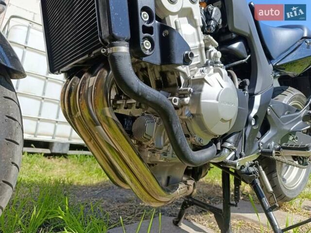 Черный Хонда CBF 600NА, объемом двигателя 0.6 л и пробегом 29 тыс. км за 5300 $, фото 20 на Automoto.ua