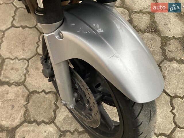 Серый Хонда CBF 600S, объемом двигателя 0.6 л и пробегом 53 тыс. км за 4200 $, фото 14 на Automoto.ua