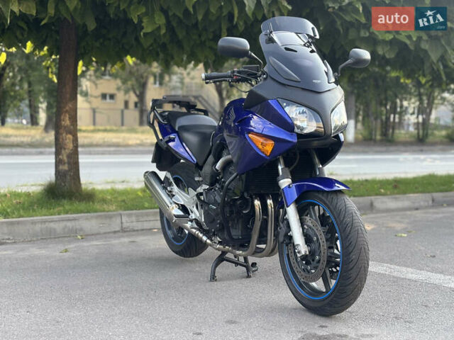 Синий Хонда CBF 600S, объемом двигателя 0.6 л и пробегом 21 тыс. км за 4600 $, фото 9 на Automoto.ua