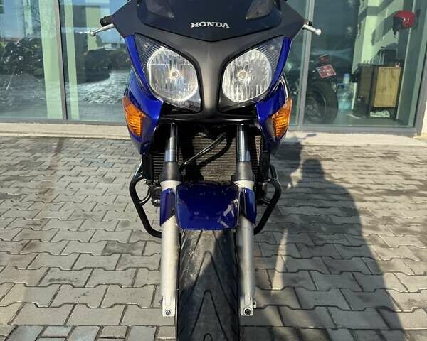 Синий Хонда CBF 600S, объемом двигателя 0.6 л и пробегом 33 тыс. км за 4499 $, фото 2 на Automoto.ua