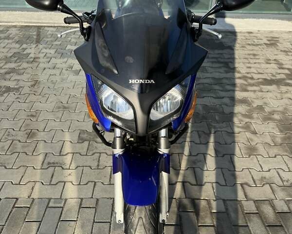 Синий Хонда CBF 600S, объемом двигателя 0.6 л и пробегом 33 тыс. км за 4499 $, фото 1 на Automoto.ua