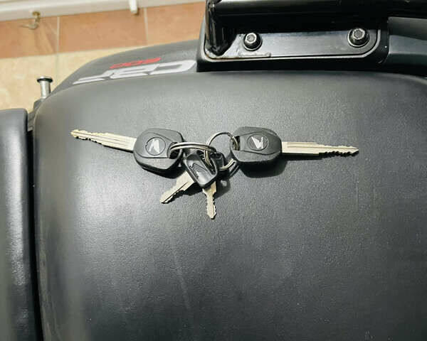 Черный Хонда CBF 600SA, объемом двигателя 0.6 л и пробегом 35 тыс. км за 5800 $, фото 15 на Automoto.ua