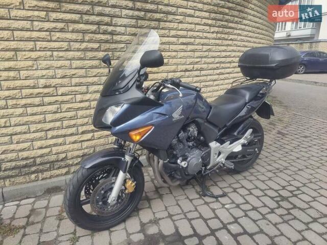 Хонда CBF 600SA, объемом двигателя 0 л и пробегом 80 тыс. км за 3999 $, фото 7 на Automoto.ua