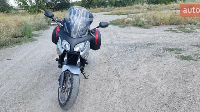 Хонда CBF 600SA, объемом двигателя 0 л и пробегом 27 тыс. км за 5650 $, фото 6 на Automoto.ua