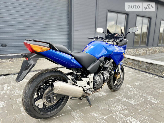 Хонда CBF 600SA, объемом двигателя 0.6 л и пробегом 31 тыс. км за 4199 $, фото 3 на Automoto.ua