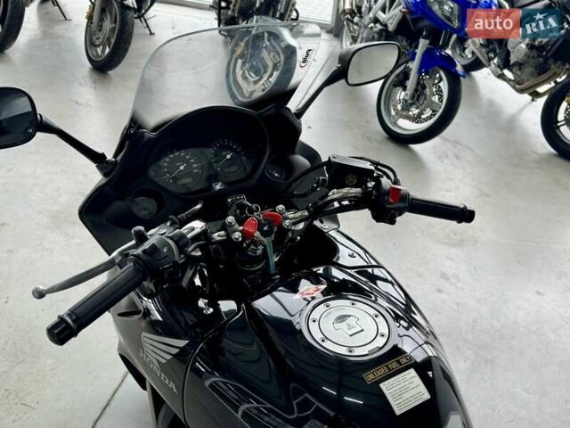 Хонда CBF 600SA, объемом двигателя 0.6 л и пробегом 24 тыс. км за 5999 $, фото 14 на Automoto.ua