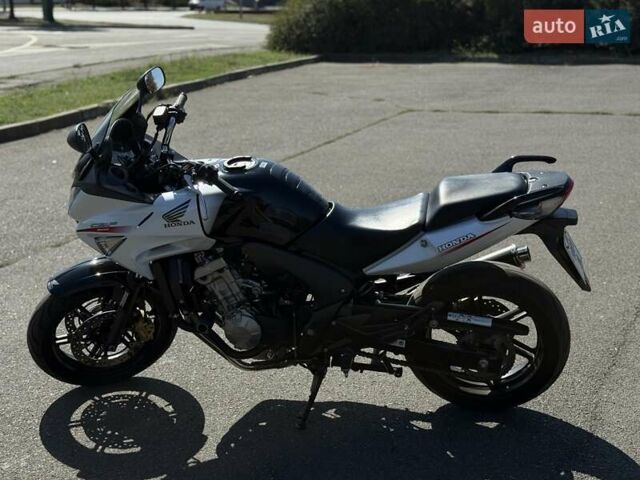 Хонда CBF 600SA, объемом двигателя 0 л и пробегом 34 тыс. км за 5850 $, фото 18 на Automoto.ua