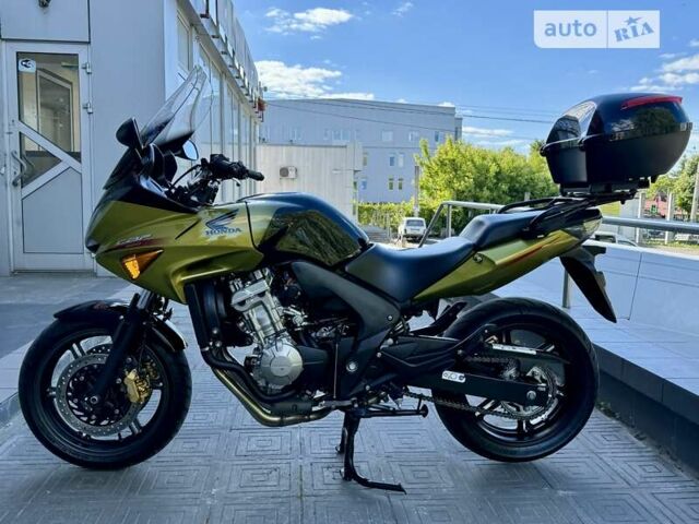 Хонда CBF 600SA, об'ємом двигуна 0.6 л та пробігом 24 тис. км за 5999 $, фото 3 на Automoto.ua