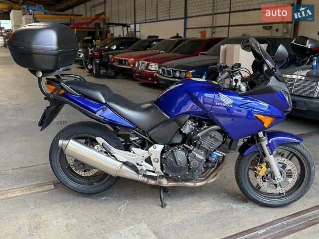 Синий Хонда CBF 600SA, объемом двигателя 0.6 л и пробегом 48 тыс. км за 4500 $, фото 3 на Automoto.ua