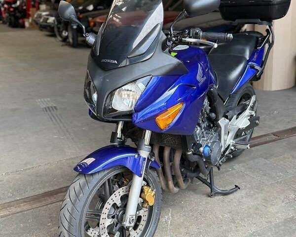Синий Хонда CBF 600SA, объемом двигателя 0.6 л и пробегом 48 тыс. км за 4500 $, фото 2 на Automoto.ua