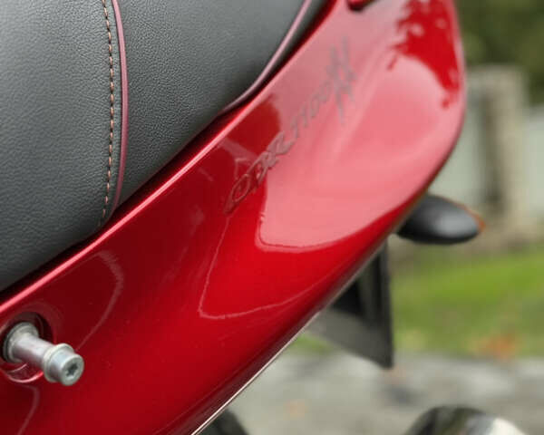 Черный Хонда CBR 1100XX Blackbird, объемом двигателя 1.1 л и пробегом 50 тыс. км за 4800 $, фото 3 на Automoto.ua