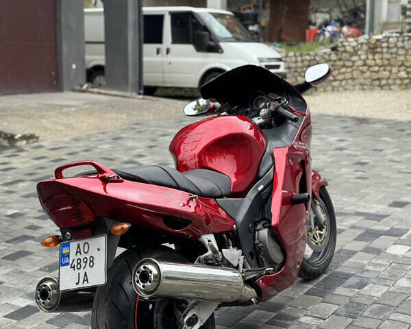 Черный Хонда CBR 1100XX Blackbird, объемом двигателя 1.1 л и пробегом 50 тыс. км за 4800 $, фото 9 на Automoto.ua