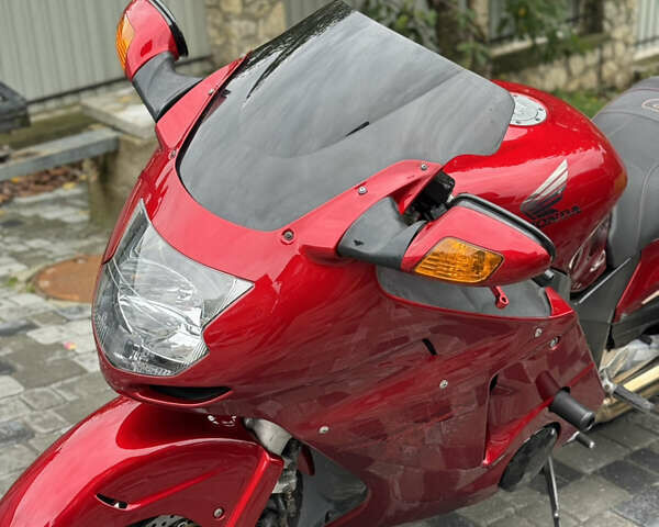 Черный Хонда CBR 1100XX Blackbird, объемом двигателя 1.1 л и пробегом 50 тыс. км за 4800 $, фото 2 на Automoto.ua