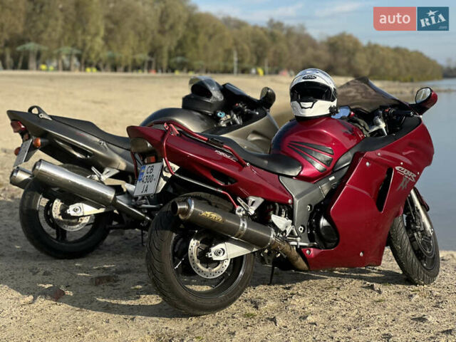 Червоний Хонда CBR 1100XX Blackbird, об'ємом двигуна 1.1 л та пробігом 74 тис. км за 6000 $, фото 14 на Automoto.ua