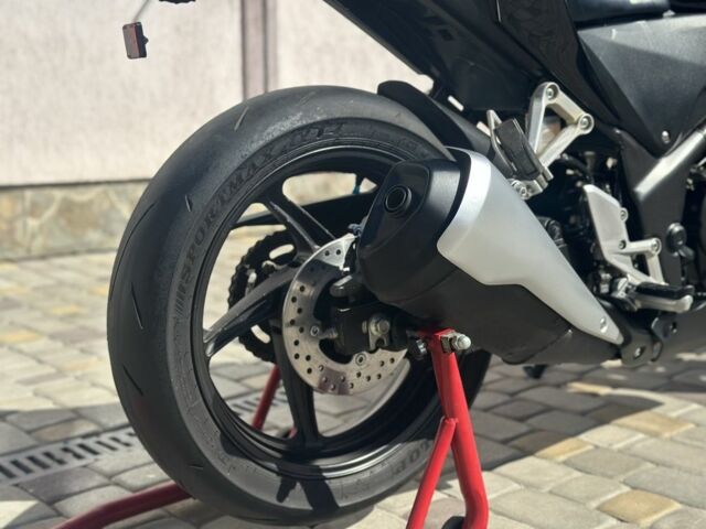 Хонда CBR 250, объемом двигателя 0.25 л и пробегом 0 тыс. км за 2700 $, фото 4 на Automoto.ua
