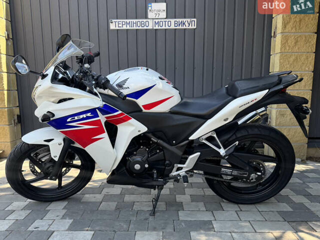 Білий Хонда CBR 250R, об'ємом двигуна 0.25 л та пробігом 10 тис. км за 3300 $, фото 5 на Automoto.ua