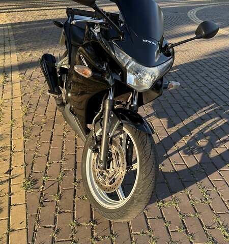 Черный Хонда CBR 250R, объемом двигателя 0.25 л и пробегом 29 тыс. км за 2600 $, фото 2 на Automoto.ua