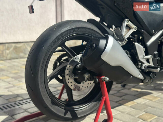 Черный Хонда CBR 250R, объемом двигателя 0.25 л и пробегом 7 тыс. км за 2900 $, фото 5 на Automoto.ua