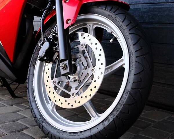 Красный Хонда CBR 250R, объемом двигателя 0.25 л и пробегом 37 тыс. км за 2700 $, фото 8 на Automoto.ua