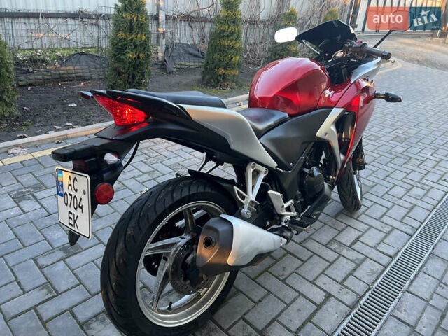 Красный Хонда CBR 250R, объемом двигателя 0.25 л и пробегом 25 тыс. км за 2500 $, фото 3 на Automoto.ua