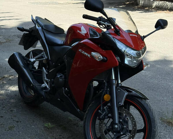 Красный Хонда CBR 250R, объемом двигателя 0.25 л и пробегом 10 тыс. км за 3200 $, фото 10 на Automoto.ua