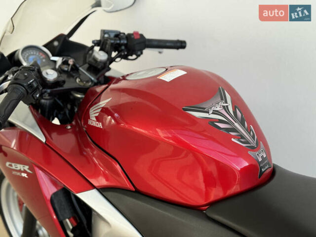 Хонда CBR 250R, объемом двигателя 0.25 л и пробегом 21 тыс. км за 2700 $, фото 24 на Automoto.ua