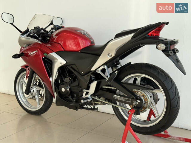 Хонда CBR 250R, объемом двигателя 0.25 л и пробегом 21 тыс. км за 2700 $, фото 8 на Automoto.ua