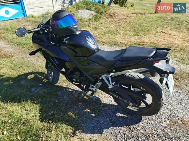 Хонда CBR 250R, объемом двигателя 0.25 л и пробегом 22 тыс. км за 3700 $, фото 3 на Automoto.ua