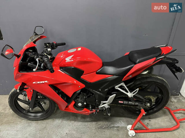 Хонда CBR 250R, объемом двигателя 0.25 л и пробегом 30 тыс. км за 3500 $, фото 4 на Automoto.ua