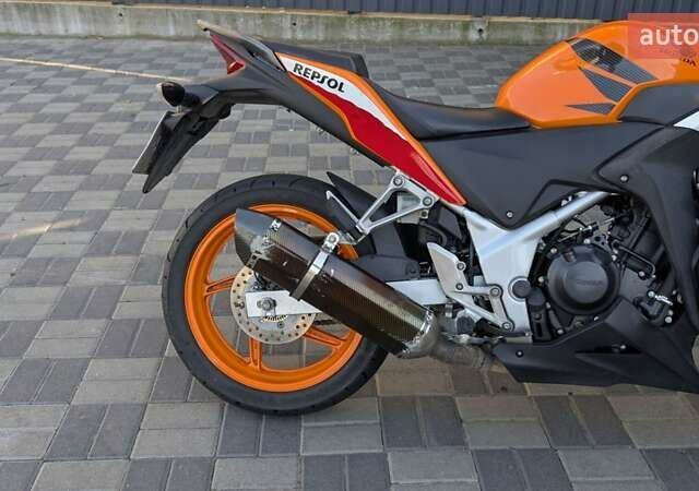 Помаранчевий Хонда CBR 250R, об'ємом двигуна 0.25 л та пробігом 19 тис. км за 3200 $, фото 9 на Automoto.ua