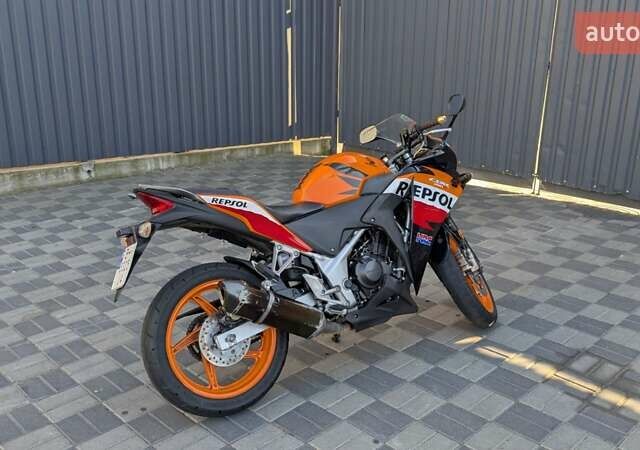 Помаранчевий Хонда CBR 250R, об'ємом двигуна 0.25 л та пробігом 19 тис. км за 3200 $, фото 3 на Automoto.ua