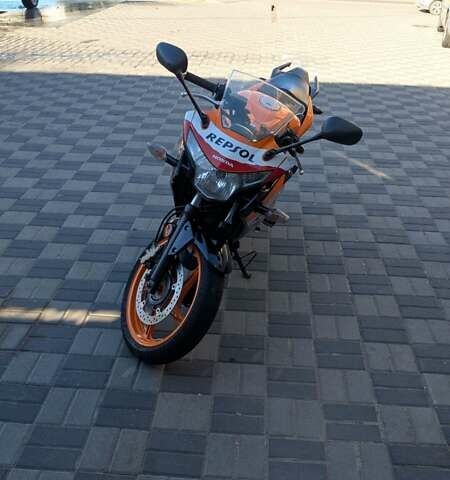 Помаранчевий Хонда CBR 250R, об'ємом двигуна 0.25 л та пробігом 19 тис. км за 3200 $, фото 7 на Automoto.ua