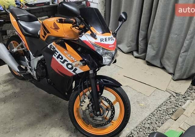 Помаранчевий Хонда CBR 250R, об'ємом двигуна 0.25 л та пробігом 31 тис. км за 3100 $, фото 8 на Automoto.ua