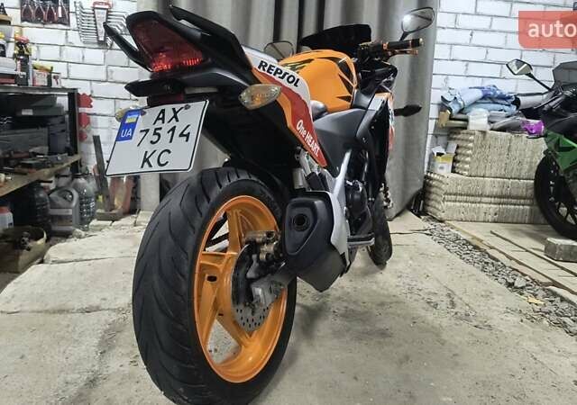 Помаранчевий Хонда CBR 250R, об'ємом двигуна 0.25 л та пробігом 31 тис. км за 3100 $, фото 4 на Automoto.ua