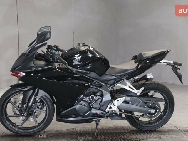 купить новое авто Хонда CBR 250RR 2022 года от официального дилера Иван Васильевич Олейник Хонда фото